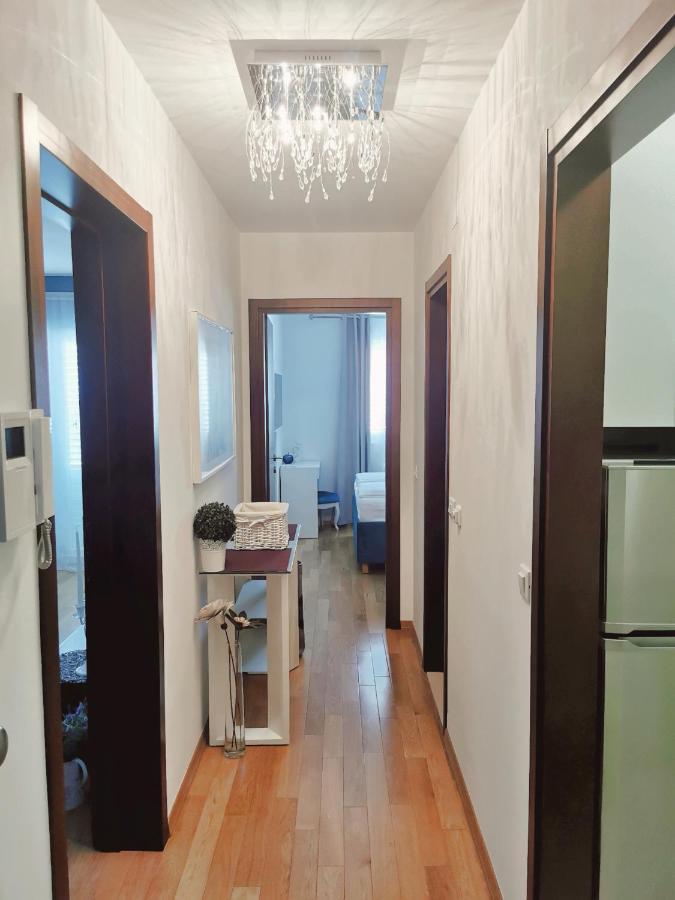Apartment Ivona Макарска Экстерьер фото